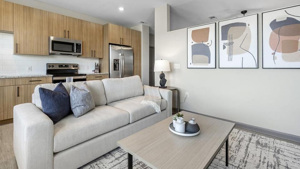 Landing - Modern Apartment with Amazing Amenities (ID1208X248) Apartment in Charlotte