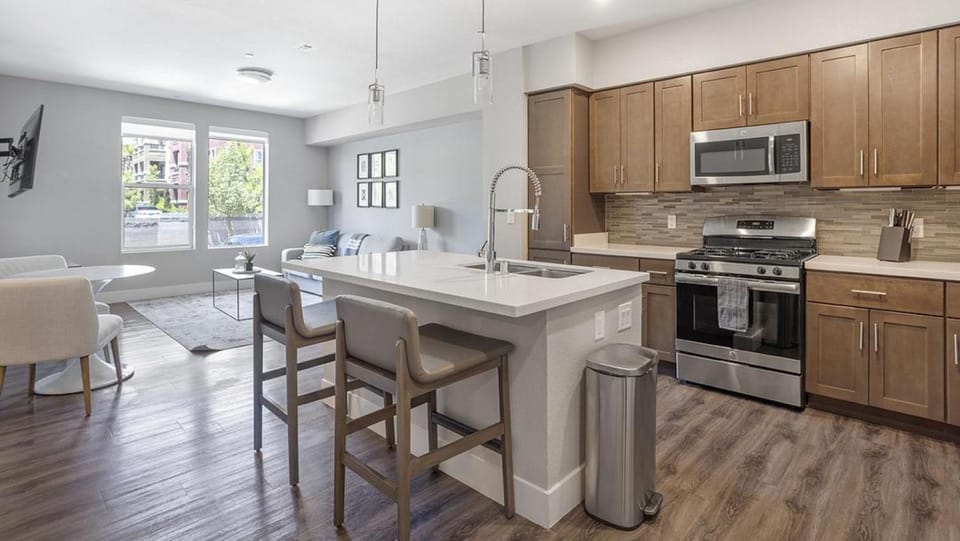 Landing - Modern Apartment with Amazing Amenities (ID4139) Apartment in Spring Valley