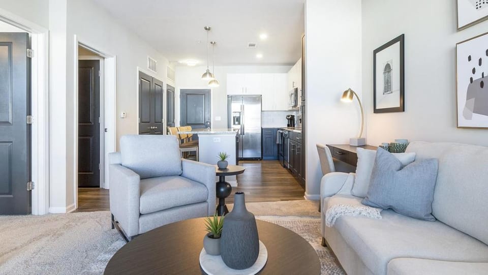 Landing - Modern Apartment with Amazing Amenities (ID9111X51) Apartment in Lake Wylie