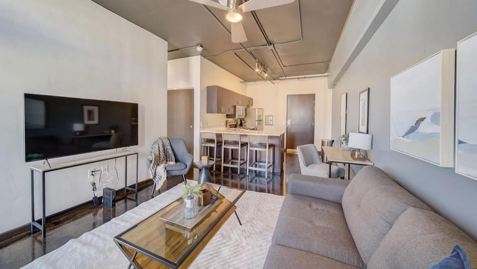 Landing - Modern Apartment with Amazing Amenities (ID7845X46) Apartment in Sparks