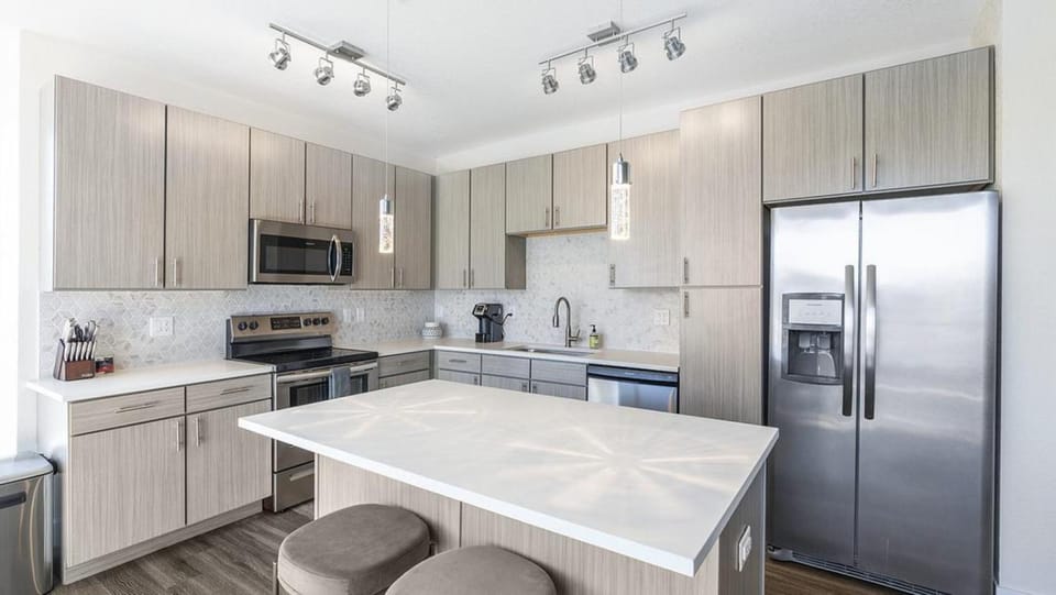 Landing - Modern Apartment with Amazing Amenities (ID2121X24) Apartment in Denver