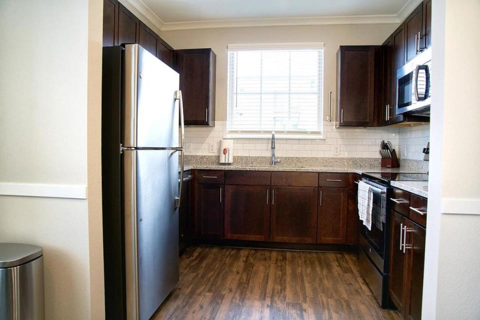 Landing - Modern Apartment with Amazing Amenities (ID3304X34) Apartment in Black Forest