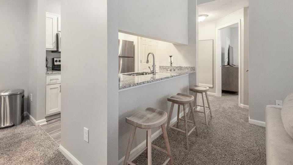 Landing - Modern Apartment with Amazing Amenities (ID8622X86) Apartment in Collierville