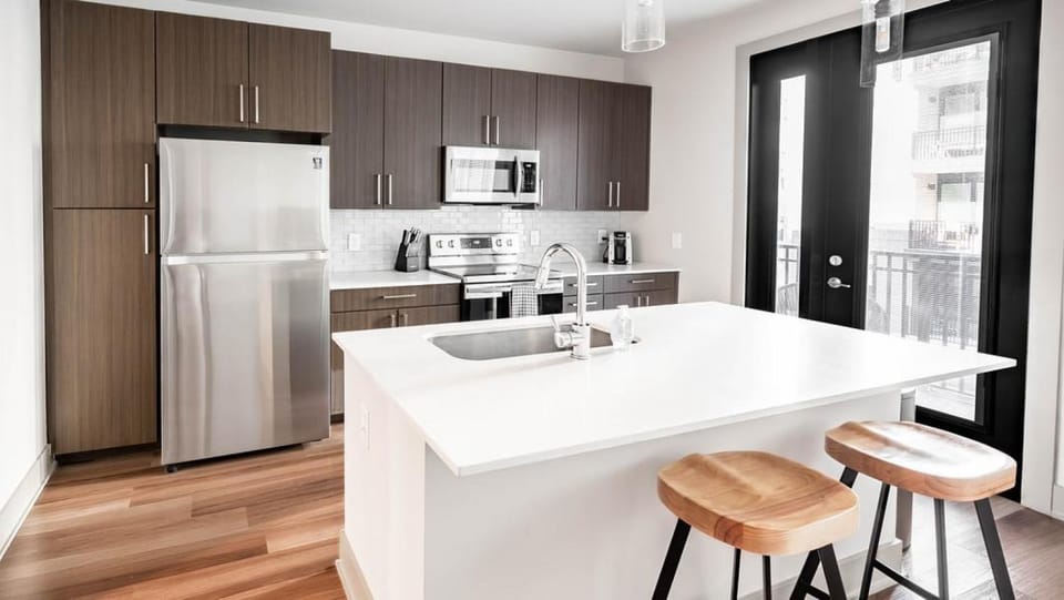 Landing Modern Apartment with Amazing Amenities (ID6832X13) Apartment in Wilmington