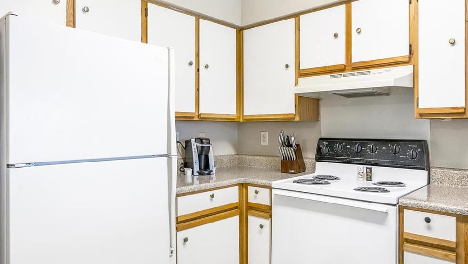 Landing - Modern Apartment with Amazing Amenities (ID9170X94) Apartment in Georgetown