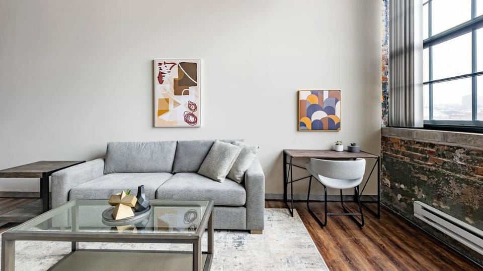 Landing - Modern Apartment with Amazing Amenities (ID8380X17) Apartment in Omaha