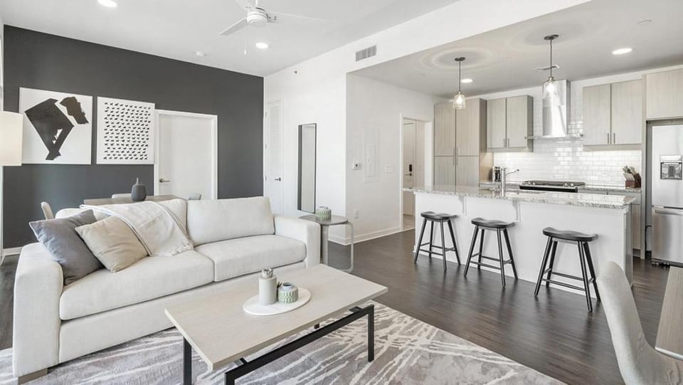 Landing - Modern Apartment with Amazing Amenities (ID7068X06) Apartment in Birmingham