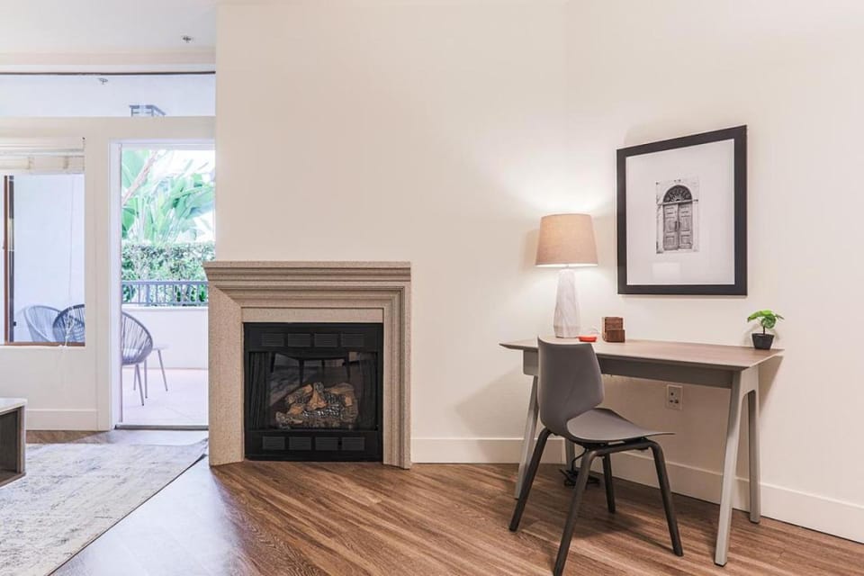 Landing - Modern Apartment with Amazing Amenities (ID2476) Apartment in Westwood