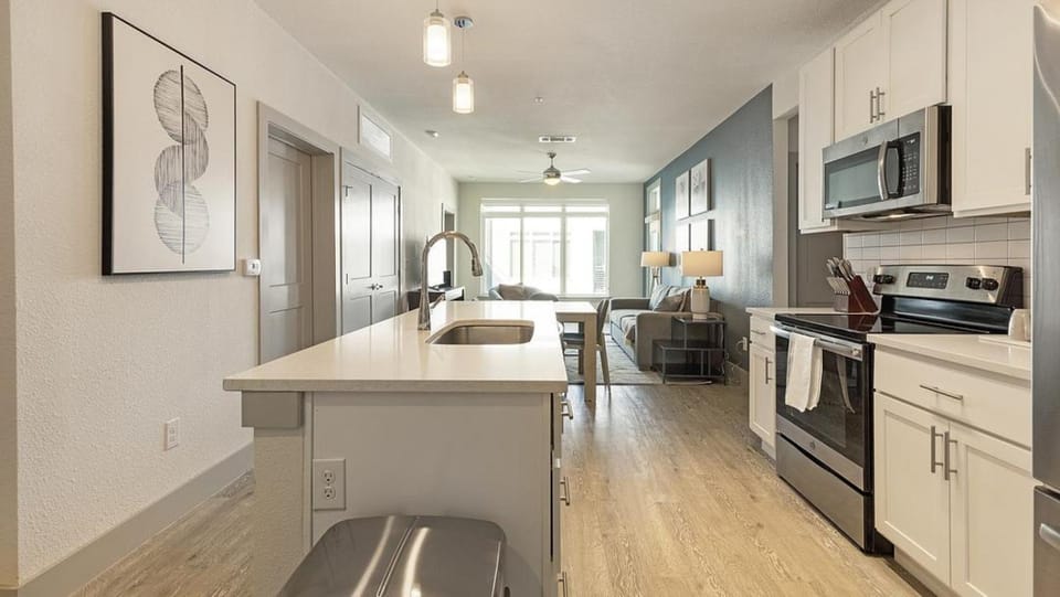 Landing - Modern Apartment with Amazing Amenities (ID9880X69) Apartment in San Antonio