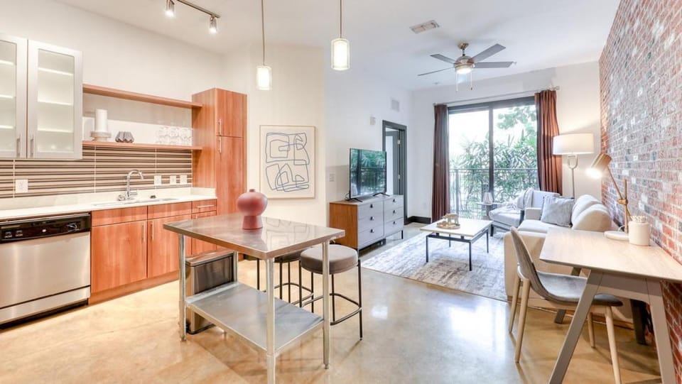 Landing - Modern Apartment with Amazing Amenities (ID8253X38) Apartment in St Petersburg