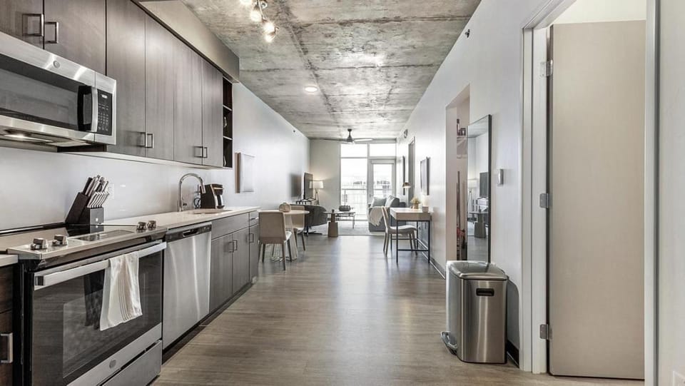 Landing - Modern Apartment with Amazing Amenities (ID7458X47) Apartment in Tucson