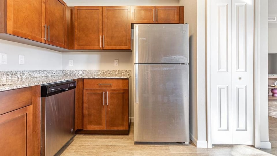 Landing - Modern Apartment with Amazing Amenities (ID7735X90) Apartment in Fort Myers