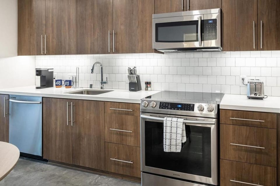 Landing - Modern Apartment with Amazing Amenities (ID6200) Apartment in Gaslamp Quarter