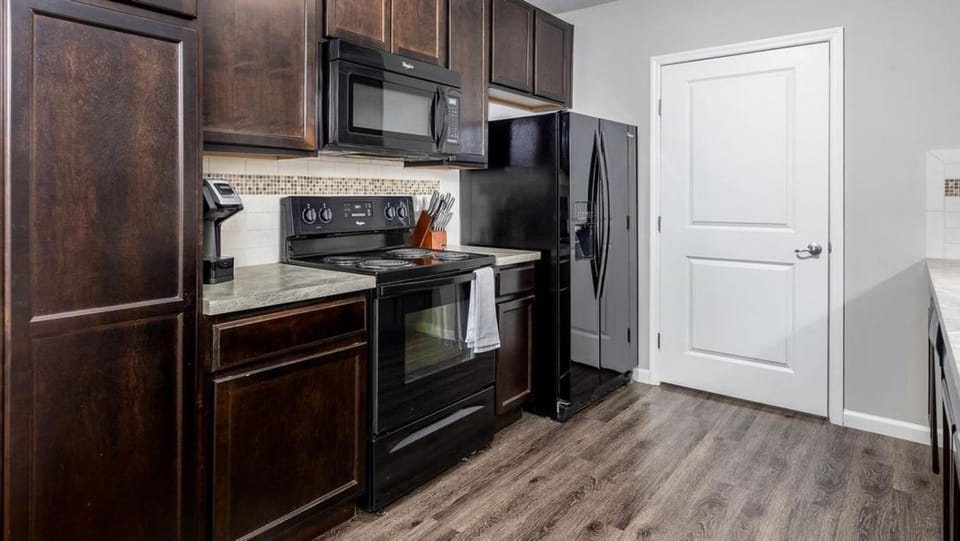 Landing - Modern Apartment with Amazing Amenities (ID8193X50) Apartment in Hilliard