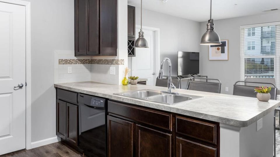 Landing - Modern Apartment with Amazing Amenities (ID8193X50) Apartment in Hilliard
