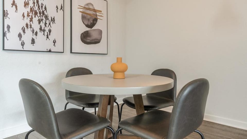 Landing - Modern Apartment with Amazing Amenities (ID7577X57) Apartment in Fort Lauderdale