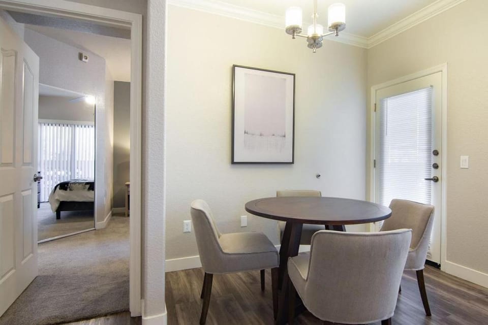 Landing - Modern Apartment with Amazing Amenities (ID2263X89) Apartment in Tempe