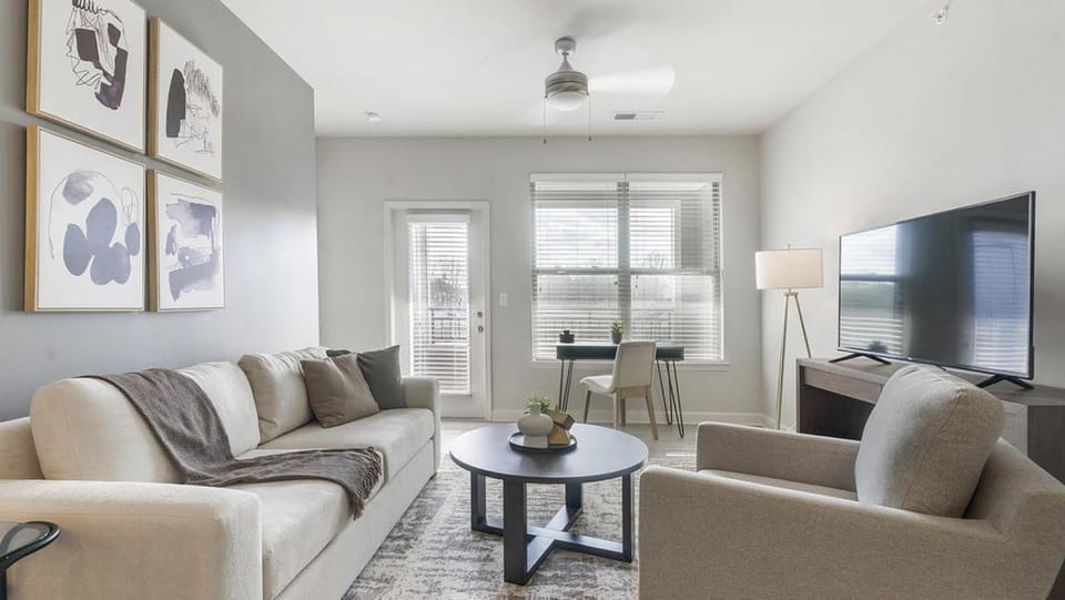 Landing - Modern Apartment with Amazing Amenities (ID9271X08) Apartment in Wake Forest