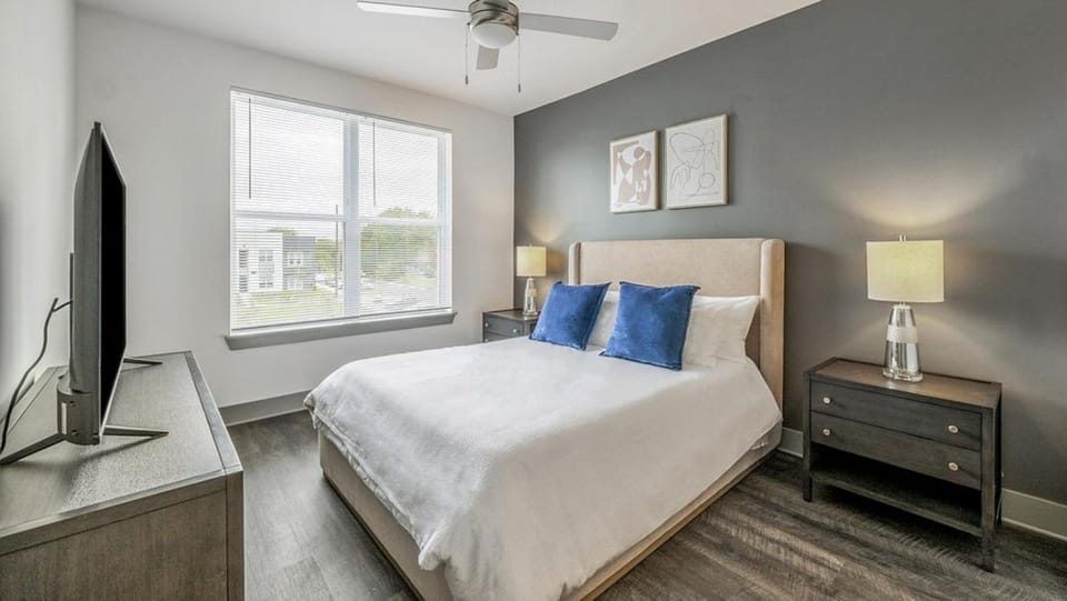 Landing - Modern Apartment with Amazing Amenities (ID7707X96) Apartment in Nashville