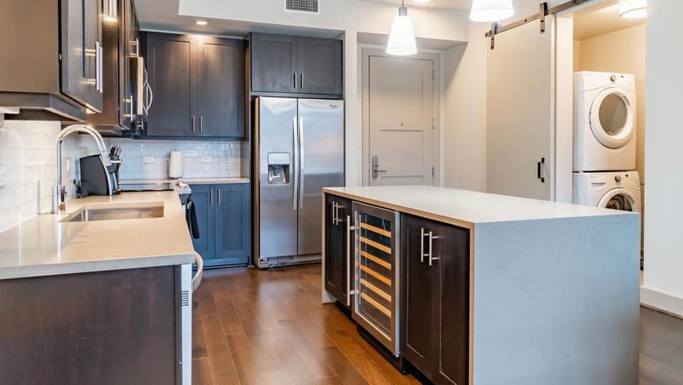 Landing - Modern Apartment with Amazing Amenities (ID1513X37) Apartment in Dallas