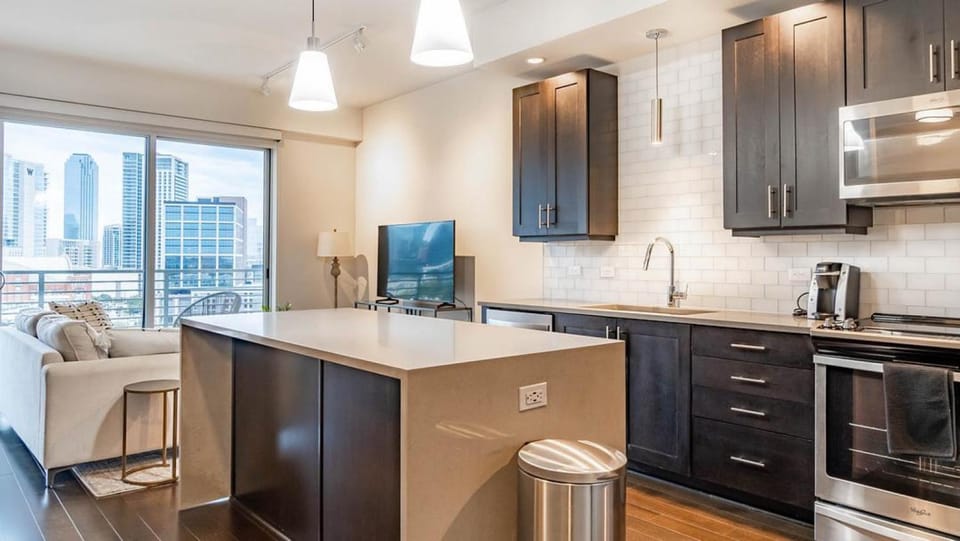 Landing - Modern Apartment with Amazing Amenities (ID1513X37) Apartment in Dallas