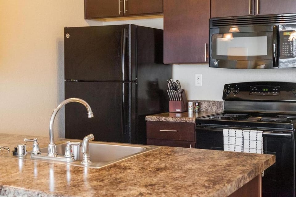 Landing - Modern Apartment with Amazing Amenities (ID7453X0) Apartment in Lexington