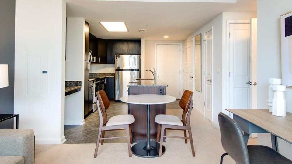 Landing - Modern Apartment with Amazing Amenities (ID7792X38) Apartment in Arlington