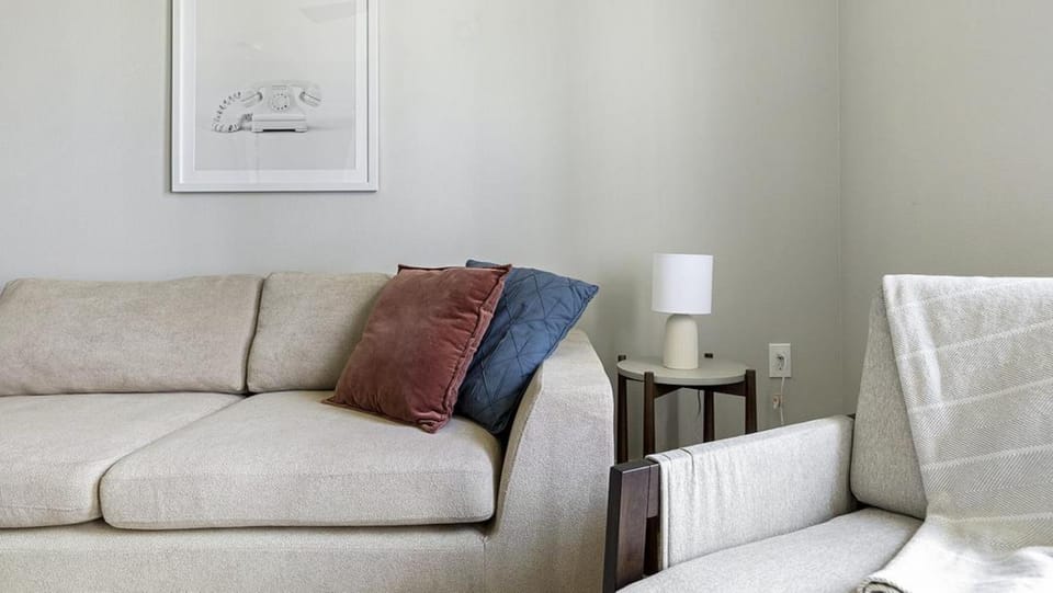 Landing - Modern Apartment with Amazing Amenities (ID9386X84) Apartment in Fort Worth