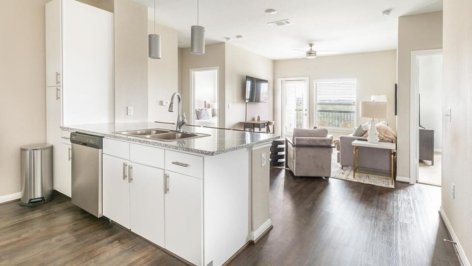 Landing - Modern Apartment with Amazing Amenities (ID6031X46) Apartment in San Antonio