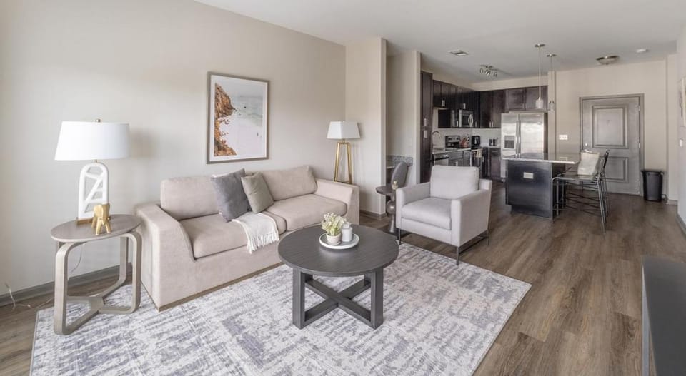 Landing - Modern Apartment with Amazing Amenities (ID6812X48) Apartment in Mount Pleasant