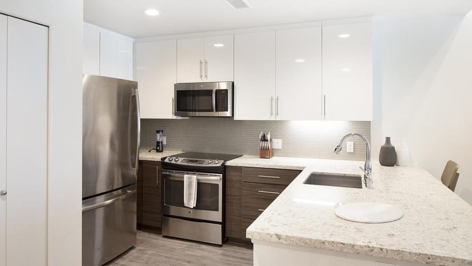 Landing - Modern Apartment with Amazing Amenities (ID6738X99) Apartment in National City