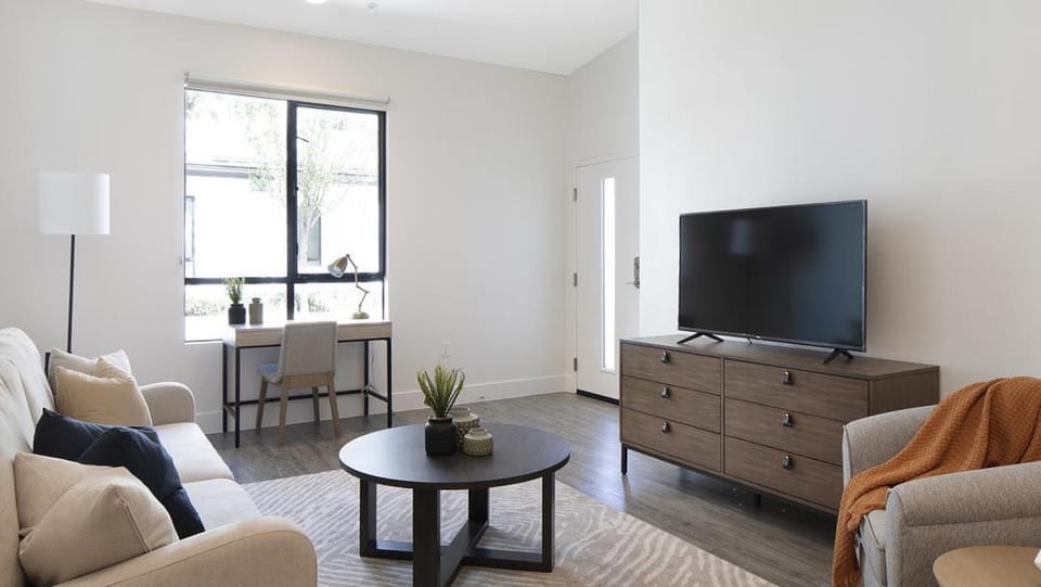 Landing - Modern Apartment with Amazing Amenities (ID6738X99) Apartment in National City