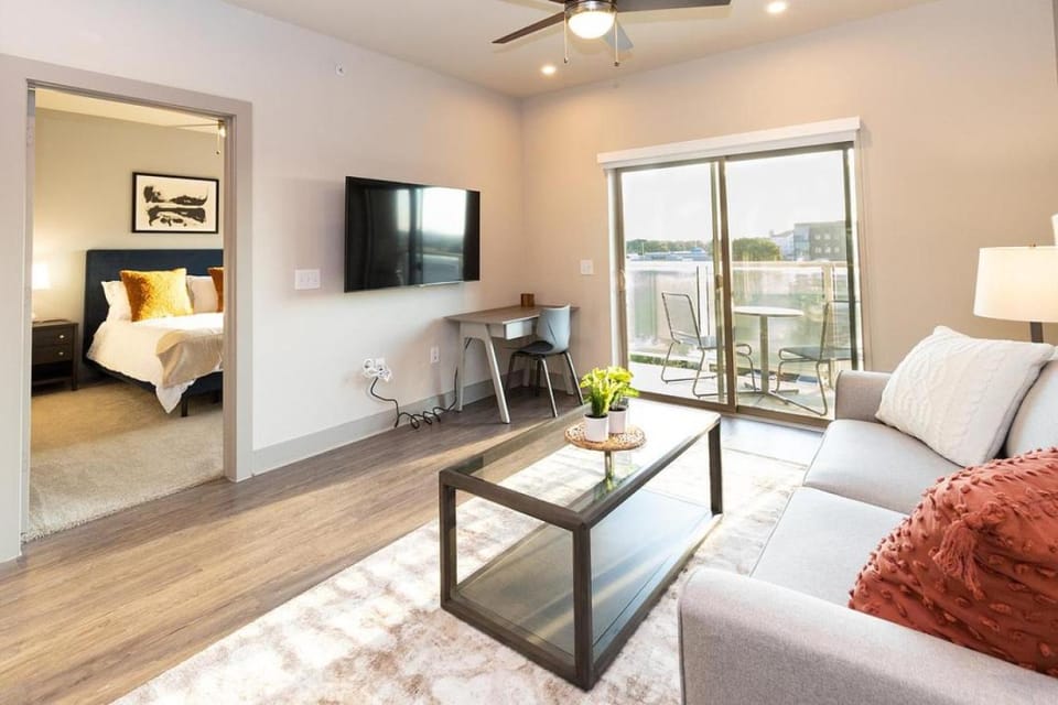 Landing - Modern Apartment with Amazing Amenities (ID3857) Apartment in Plano