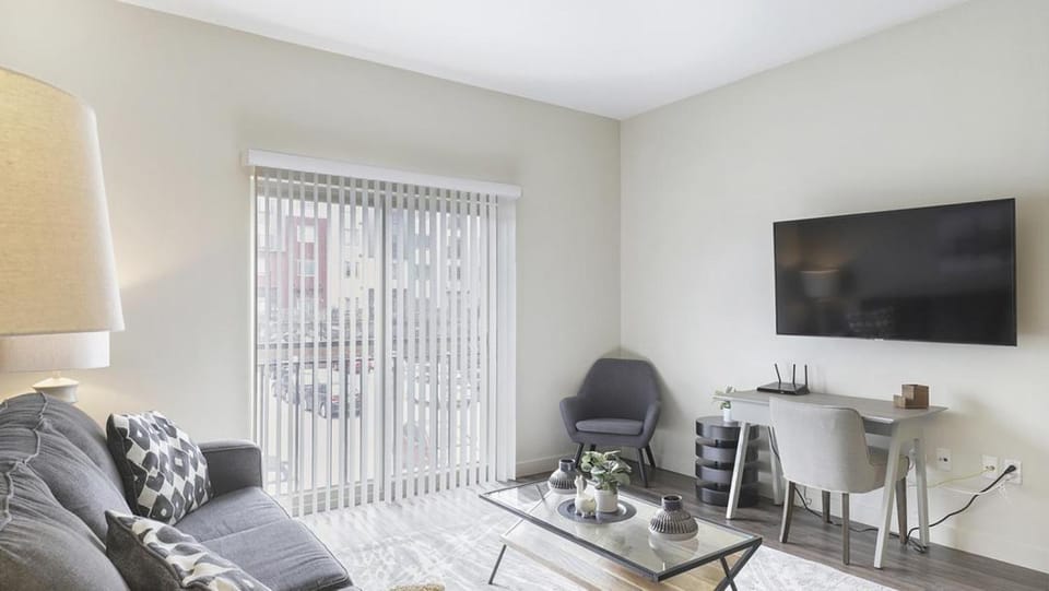 Landing - Modern Apartment with Amazing Amenities (ID6646) Apartment in Sandy