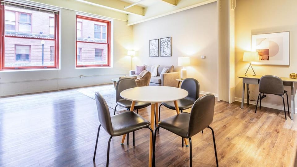 Landing - Modern Apartment with Amazing Amenities (ID1614X51) Apartment in Pittsburgh