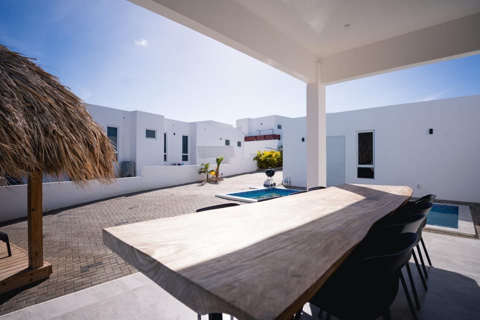 Balcony/Terrace, Dining area