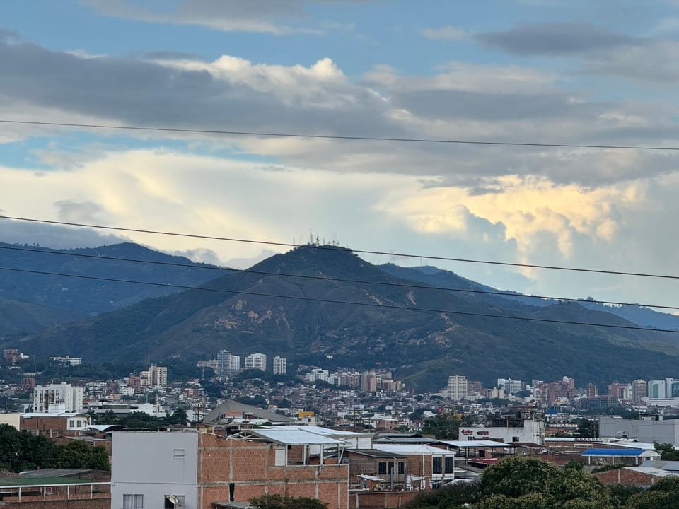 Nearby landmark, Day, Natural landscape