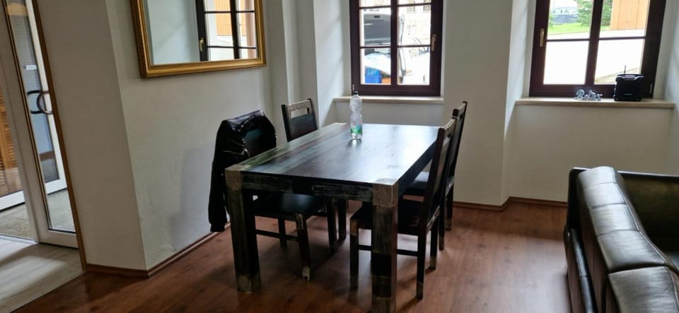Dining area, Food, Food