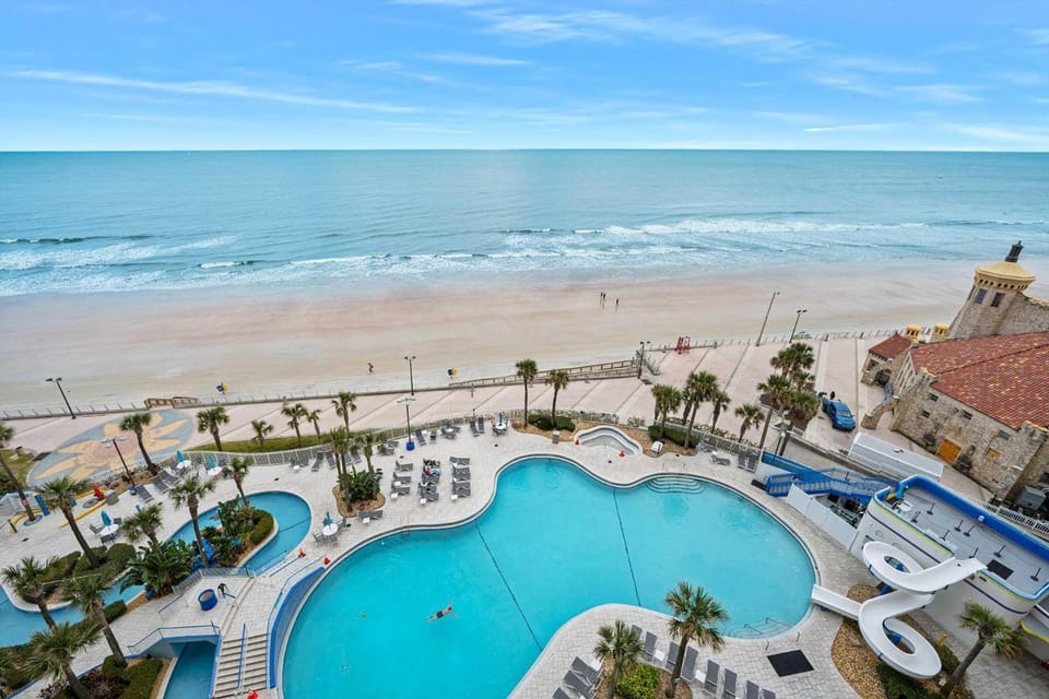 Luxury 10th Floor 1 BR Condo Direct Oceanfront Wyndham Ocean Walk Resort Daytona Beach | 1006 House in Florida