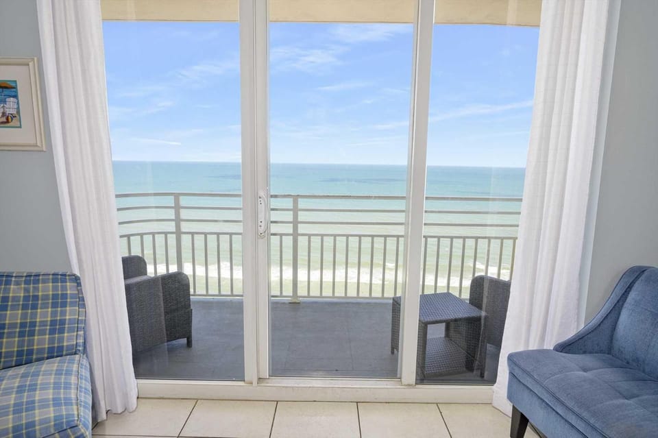 3BR Direct Beach Wyndham Ocean Walk Resort Daytona House in Florida
