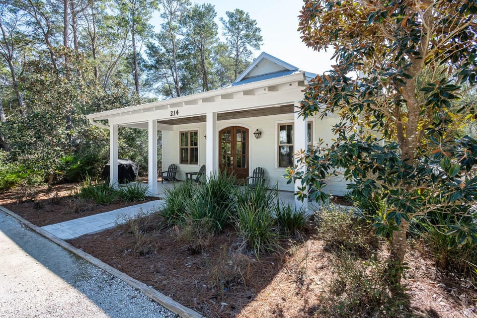 Milly Mae's Cottage House in Seagrove Beach