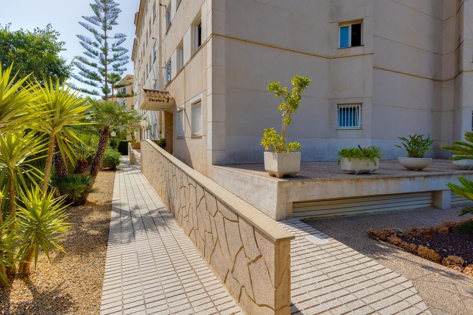 Apartamentos Oasis Apartment in Marina Baixa