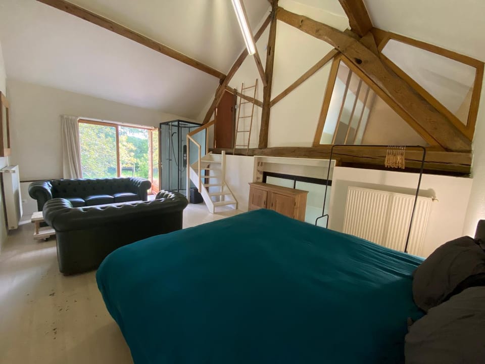 Bedroom, Garden view
