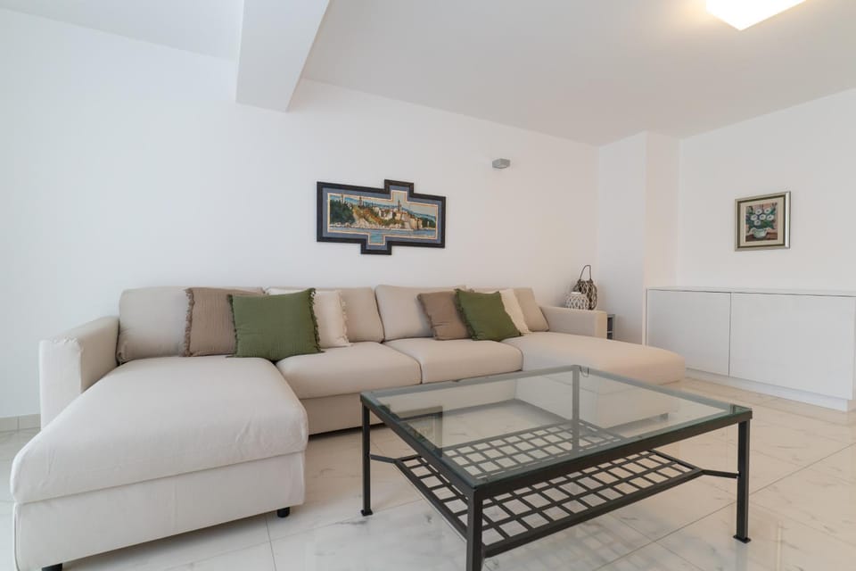 Spacious modern One bedroom Apartment with Garden & SeaView Apartment in Lika-Senj County