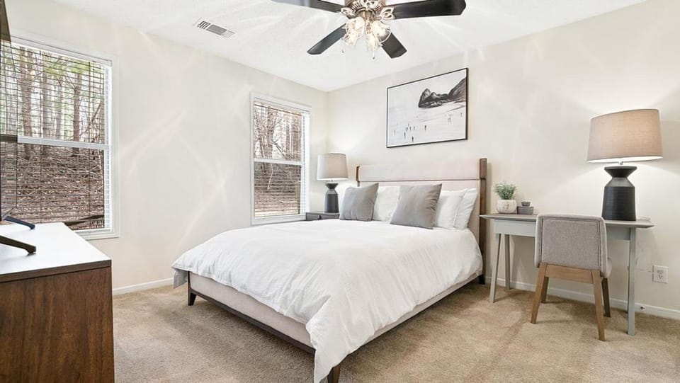 Landing - Modern Apartment with Amazing Amenities (ID5612X36) Apartment in Winston-Salem