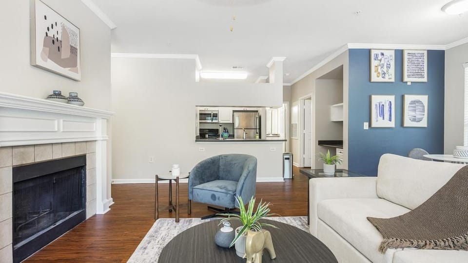 Landing - Modern Apartment with Amazing Amenities (ID9515X34) Apartment in Raleigh