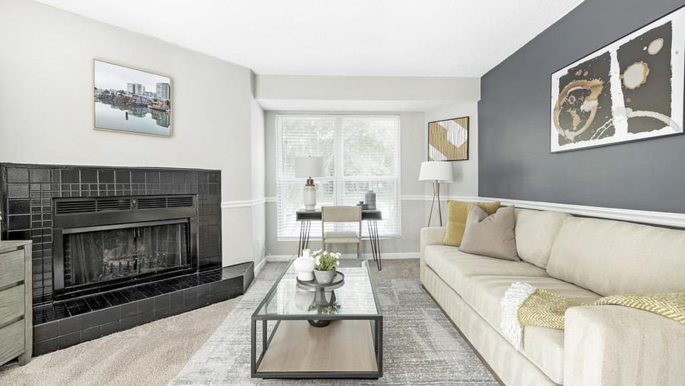 Landing - Modern Apartment with Amazing Amenities (ID1251X673) Apartment in Charlotte