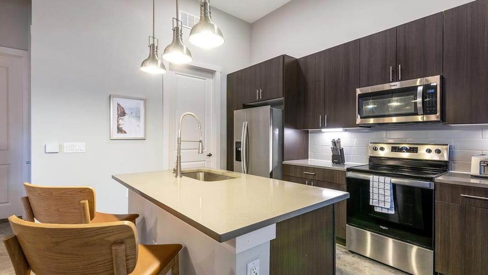 Landing - Modern Apartment with Amazing Amenities (ID6650X47) Apartment in Fort Worth