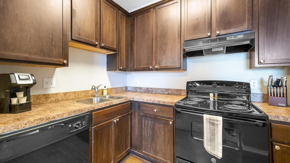 Landing - Modern Apartment with Amazing Amenities (ID8661X82) Apartment in Georgetown