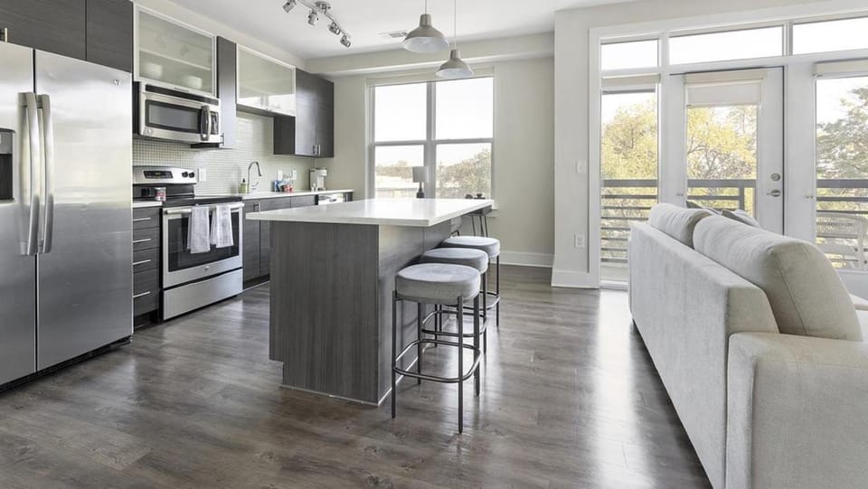 Landing - Modern Apartment with Amazing Amenities (ID9667X61) Apartment in Charlotte